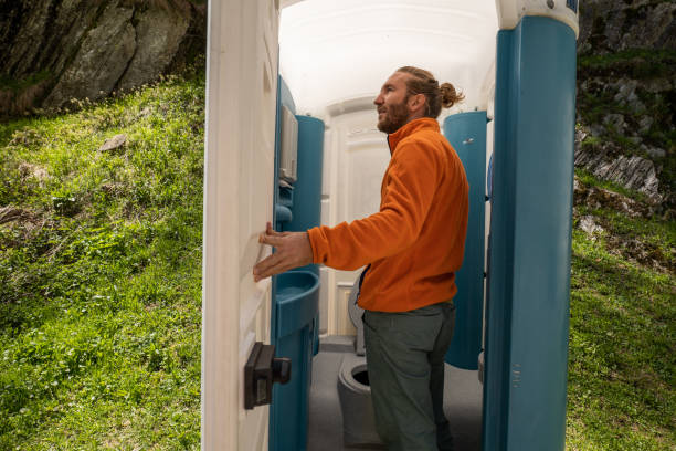 Portable Toilet Options We Offer in La Mirada, CA